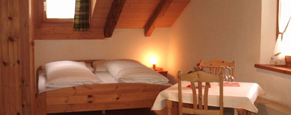 Schorta'S Alvetern - Boutique Hotel & Restaurant Ardez Ngoại thất bức ảnh