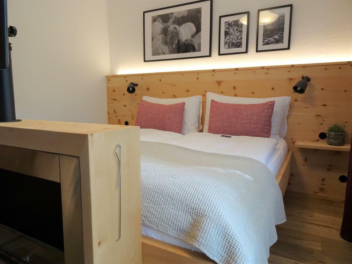 Schorta'S Alvetern - Boutique Hotel & Restaurant Ardez Ngoại thất bức ảnh