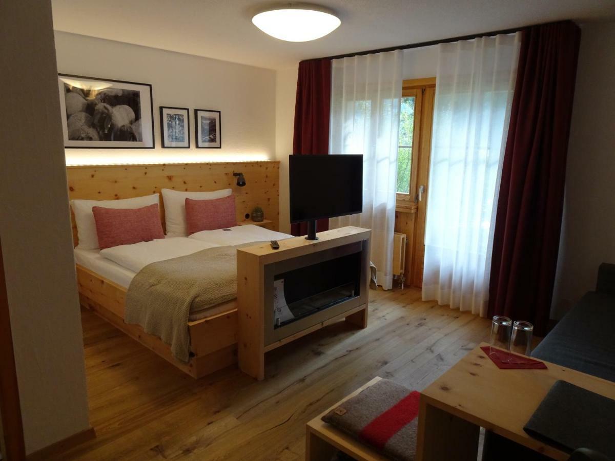 Schorta'S Alvetern - Boutique Hotel & Restaurant Ardez Ngoại thất bức ảnh