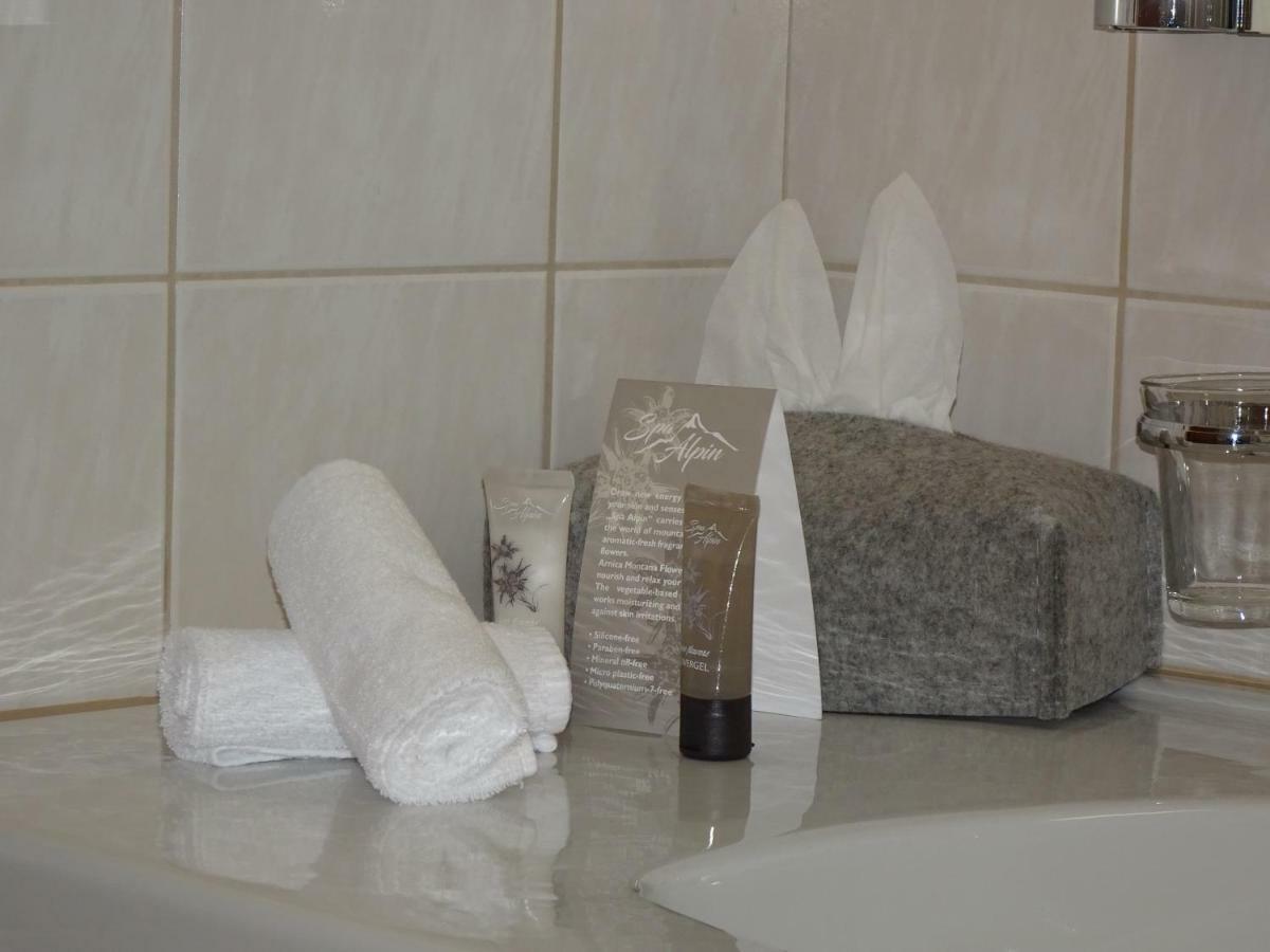 Schorta'S Alvetern - Boutique Hotel & Restaurant Ardez Ngoại thất bức ảnh